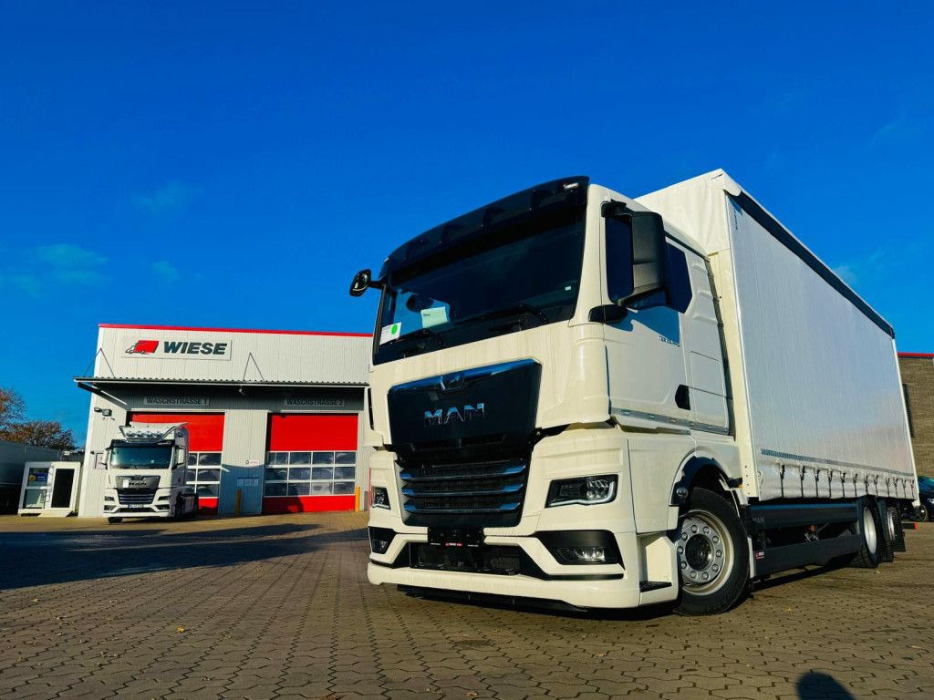 MAN TGX 26.440 6x2 LL Schwerlast Ladebordwand/Rampe - Autocarro trasporto automezzi: foto 2 MAN TGX 26.440 6x2 LL Schwerlast Ladebordwand/Rampe - Autocarro trasporto automezzi: foto 2