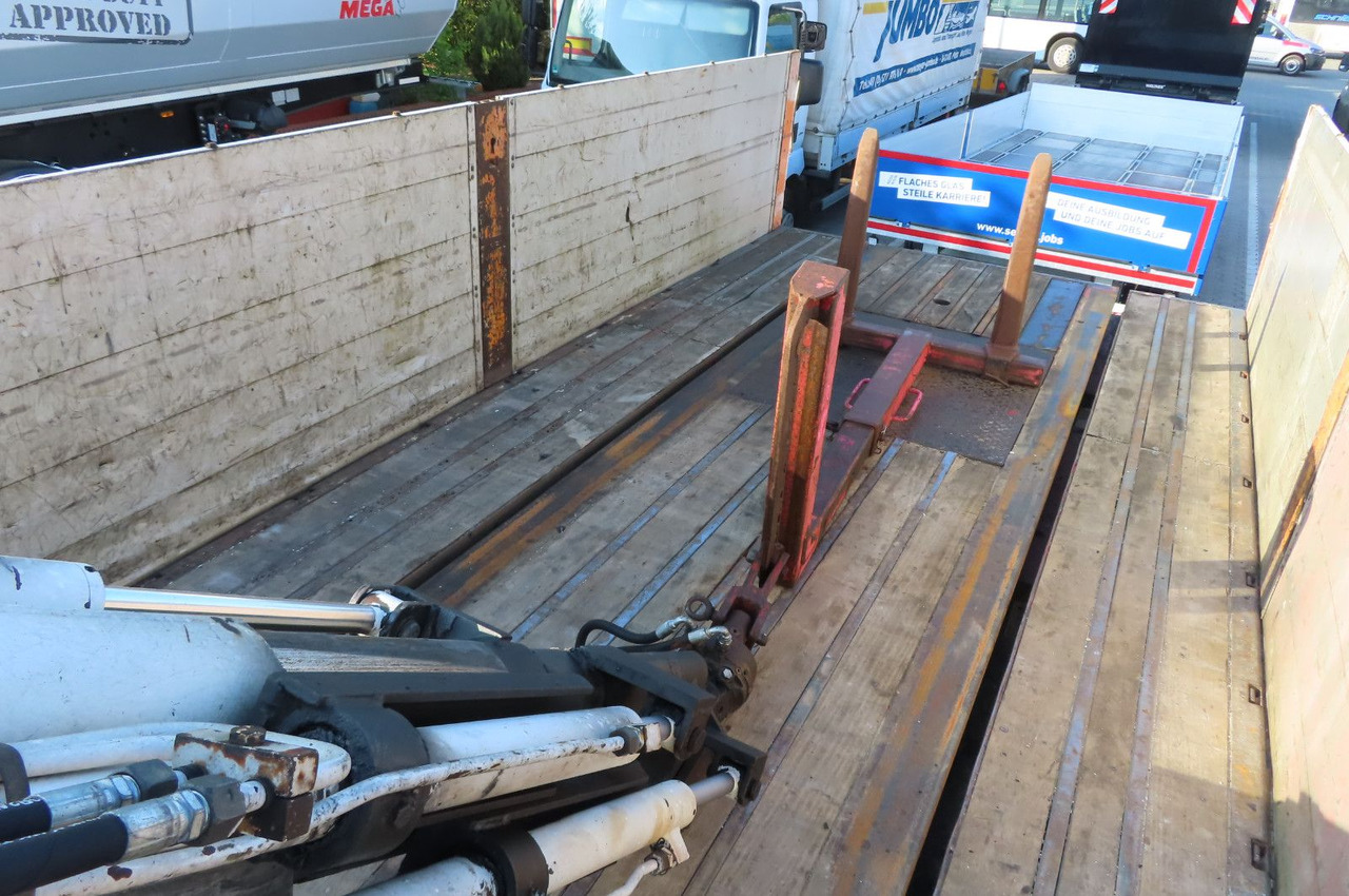 Rollkran Auflieger Kennis - Semirimorchio cassonato/ Pianale: foto 3 Rollkran Auflieger Kennis - Semirimorchio cassonato/ Pianale: foto 3