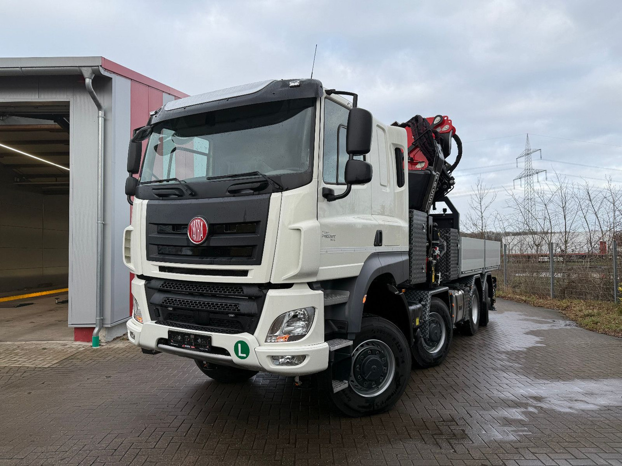 Tatra 41.500 8x8 Phoenix Fassi F710 Kran - Autocarro con pianale/ Cassone fisso, Camion con gru: foto 4 Tatra 41.500 8x8 Phoenix Fassi F710 Kran - Autocarro con pianale/ Cassone fisso, Camion con gru: foto 4