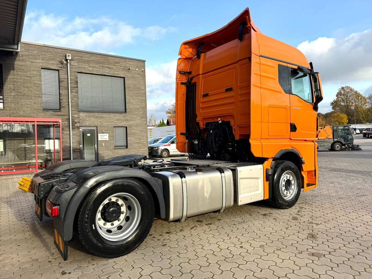 MAN TGX 18.510 23.000km!! Top Zustand - Trattore stradale: foto 3 MAN TGX 18.510 23.000km!! Top Zustand - Trattore stradale: foto 3