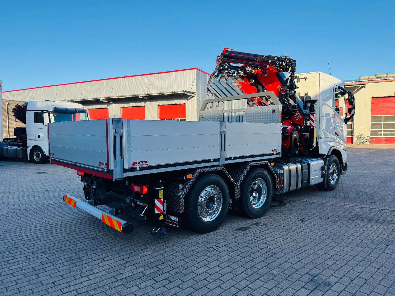 Volvo FH500 6x2 mit Fassi F545 Kran JIB Winde so - Trattore stradale: foto 3 Volvo FH500 6x2 mit Fassi F545 Kran JIB Winde so - Trattore stradale: foto 3