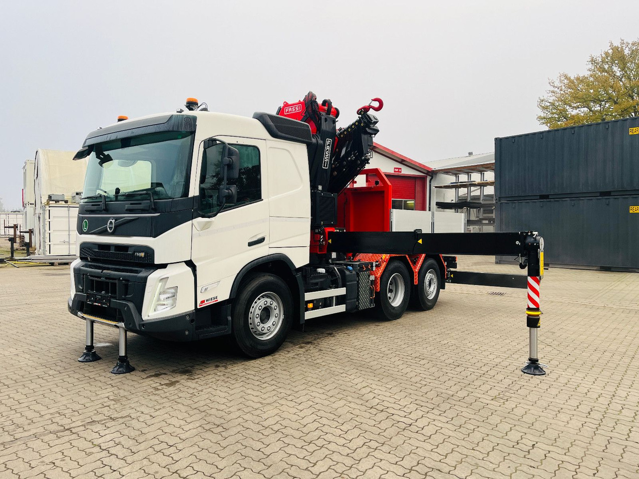 Volvo FMX 540 6x2 mit Kran Fassi F545.2.28 - Trattore stradale: foto 1 Volvo FMX 540 6x2 mit Kran Fassi F545.2.28 - Trattore stradale: foto 1