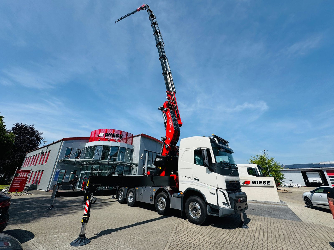 Volvo FH 540 mit Fassi F2150RAL Fly Jib + Winde - Camion con gru: foto 1 Volvo FH 540 mit Fassi F2150RAL Fly Jib + Winde - Camion con gru: foto 1