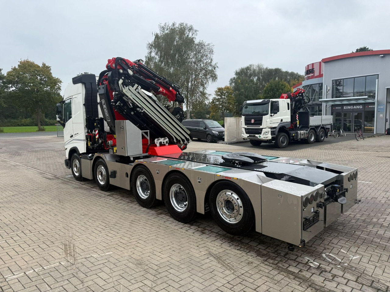 Volvo FH540 10x4 mit F1150 Ladekran, Sattelzugmaschine - Autocarro con pianale/ Cassone fisso, Camion con gru: foto 3 Volvo FH540 10x4 mit F1150 Ladekran, Sattelzugmaschine - Autocarro con pianale/ Cassone fisso, Camion con gru: foto 3