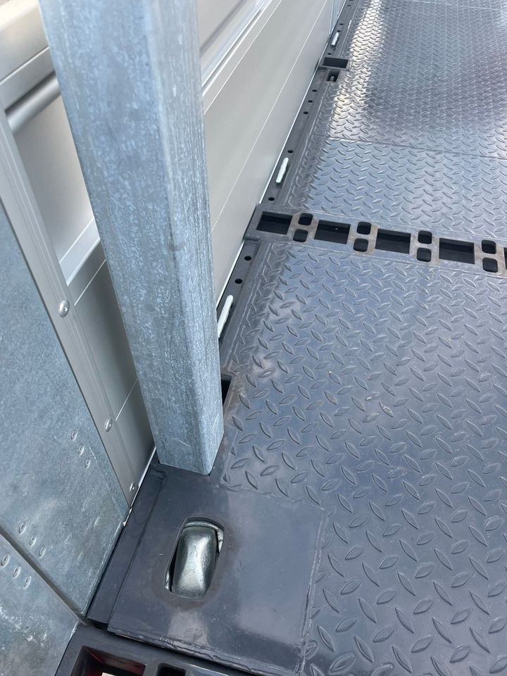 Volvo FMX 500 FASSI Ladekran F545 JIB & Winde Sofort - Camion con gru: foto 5 Volvo FMX 500 FASSI Ladekran F545 JIB & Winde Sofort - Camion con gru: foto 5