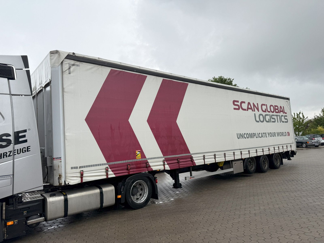 Wiese Mega Schiebeplane mit Dhollandia Rampe 9t - Semirimorchio centinato: foto 3 Wiese Mega Schiebeplane mit Dhollandia Rampe 9t - Semirimorchio centinato: foto 3