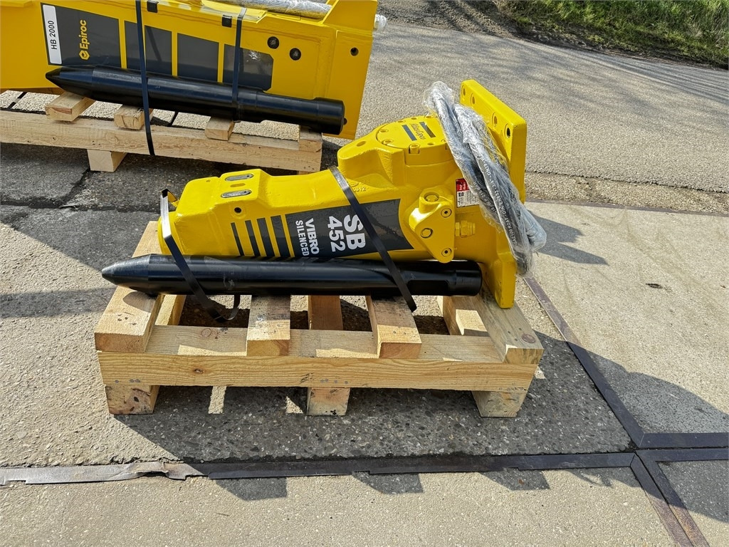 Atlas Copco SB 452 Epiroc SB452 - Martello idraulico per Macchina da cantiere: foto 1 Atlas Copco SB 452 Epiroc SB452 - Martello idraulico per Macchina da cantiere: foto 1