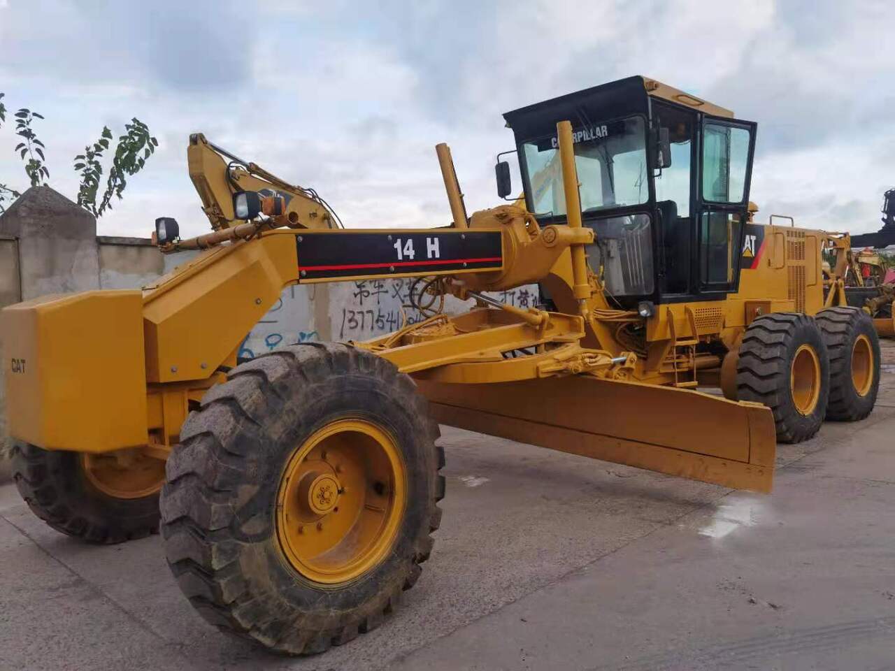 CATERPILLAR 14H - Grader: foto 1 CATERPILLAR 14H - Grader: foto 1