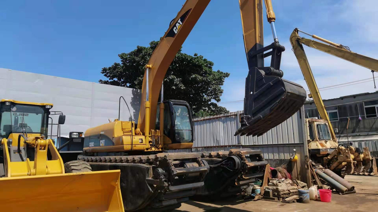 CATERPILLAR 320C - Escavatore anfibio: foto 4 CATERPILLAR 320C - Escavatore anfibio: foto 4