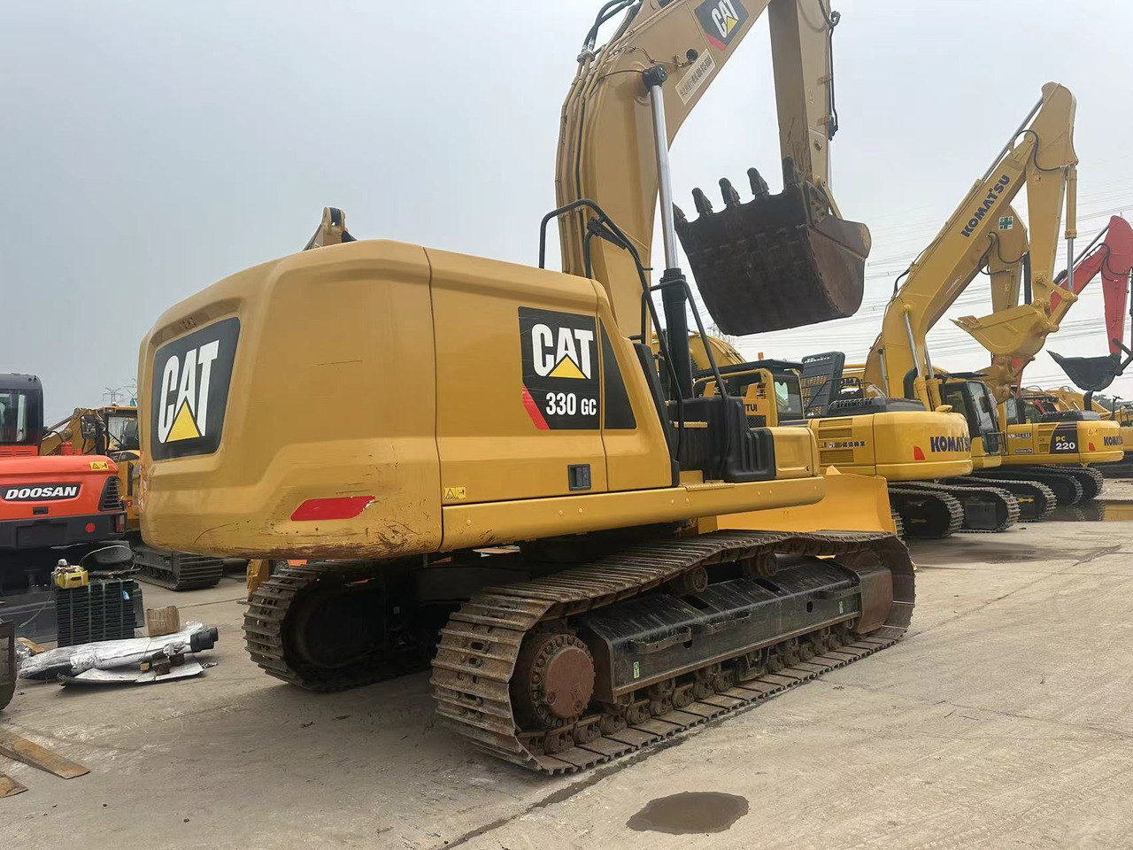 CATERPILLAR 330GC - Escavatore cingolato: foto 1 CATERPILLAR 330GC - Escavatore cingolato: foto 1