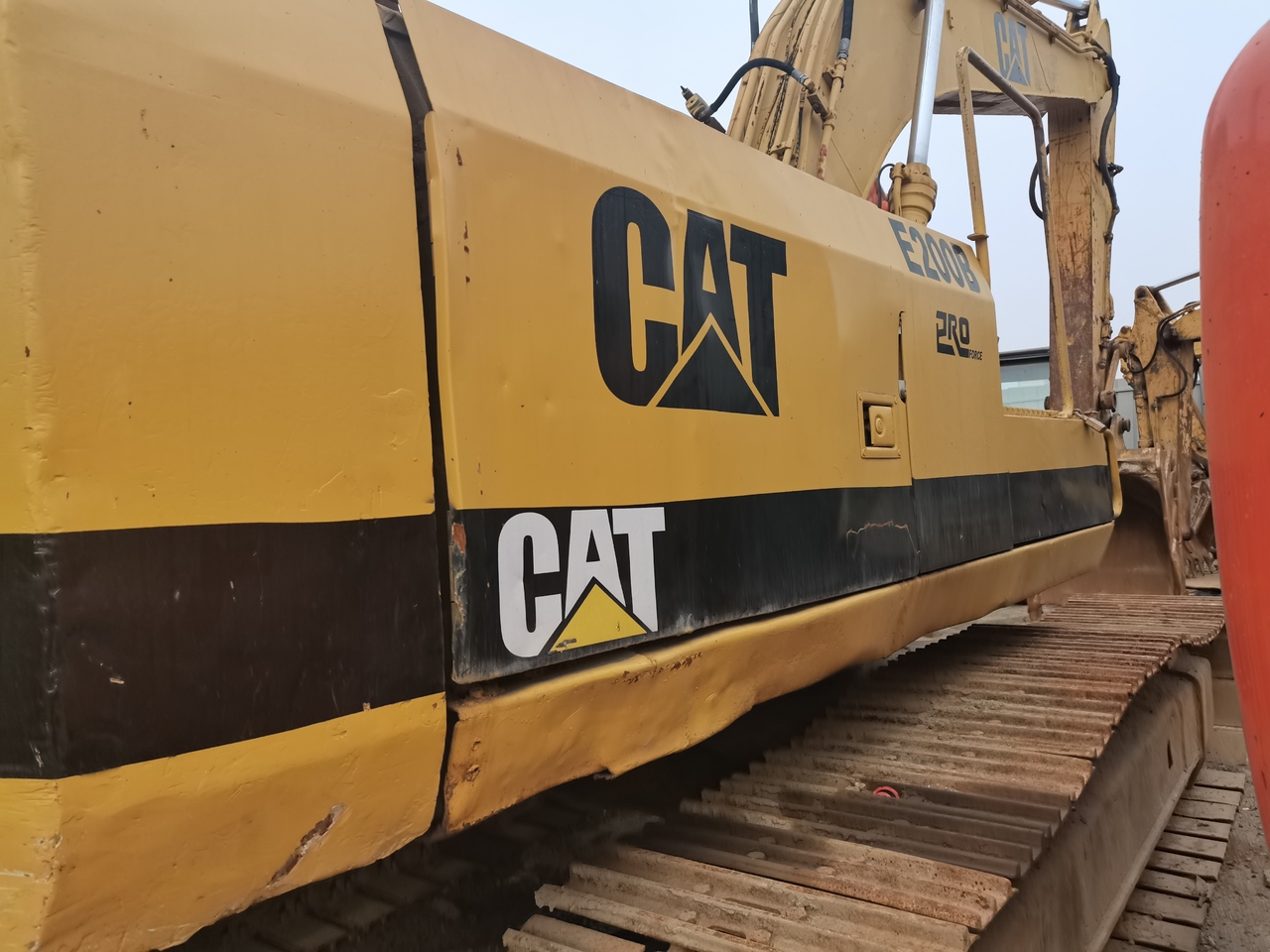 CATERPILLAR E200 - Escavatore cingolato: foto 4 CATERPILLAR E200 - Escavatore cingolato: foto 4