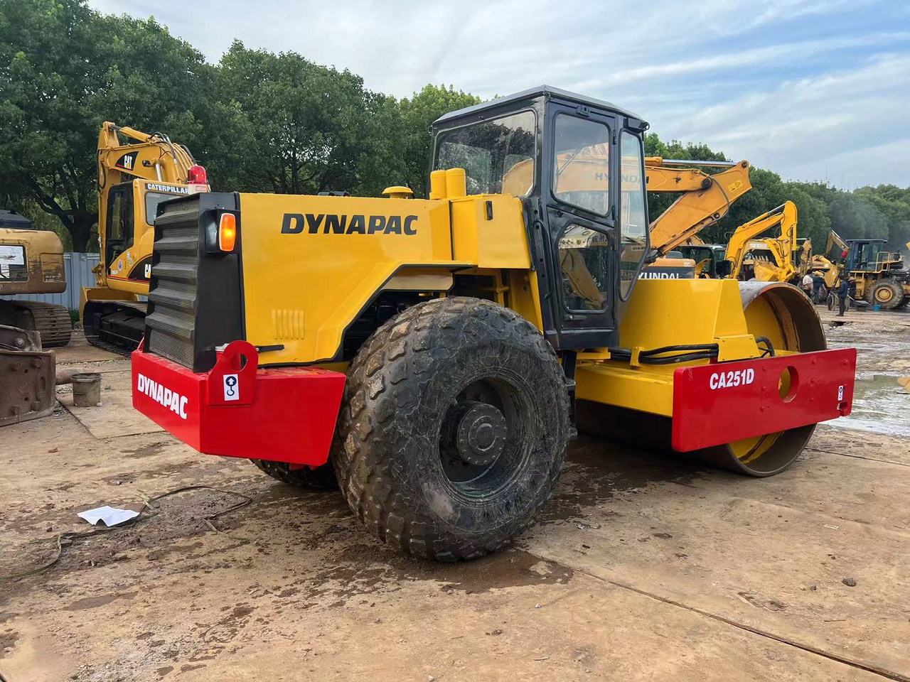 DYNAPAC CA215D - Rullo: foto 2 DYNAPAC CA215D - Rullo: foto 2