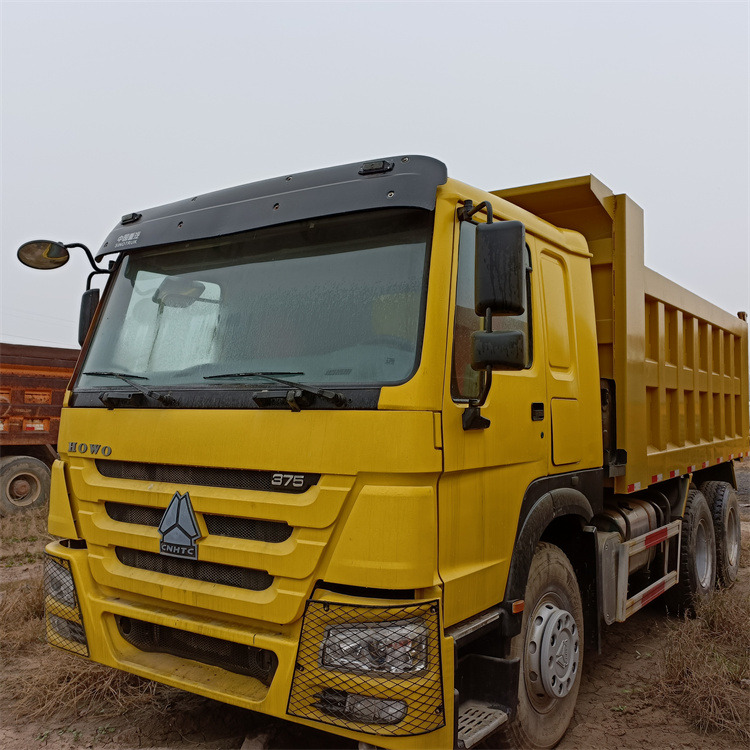 Autocarro ribaltabile HOWO HOWO 6x4-375 truck tippers: foto 11 Autocarro ribaltabile HOWO HOWO 6x4-375 truck tippers: foto 11