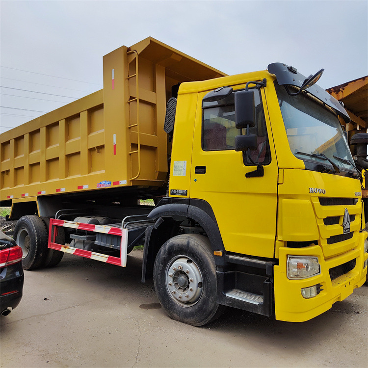 HOWO HOWO6x4 336hp-tipper - Autocarro ribaltabile: foto 3 HOWO HOWO6x4 336hp-tipper - Autocarro ribaltabile: foto 3