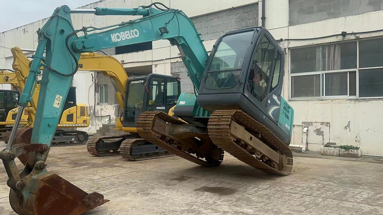 KOBELCO SK75 - Miniescavatore: foto 2 KOBELCO SK75 - Miniescavatore: foto 2