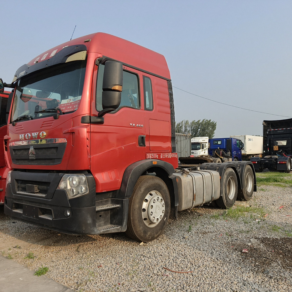 Sinotruk Howo T7H 6x4 - Trattore stradale: foto 2 Sinotruk Howo T7H 6x4 - Trattore stradale: foto 2
