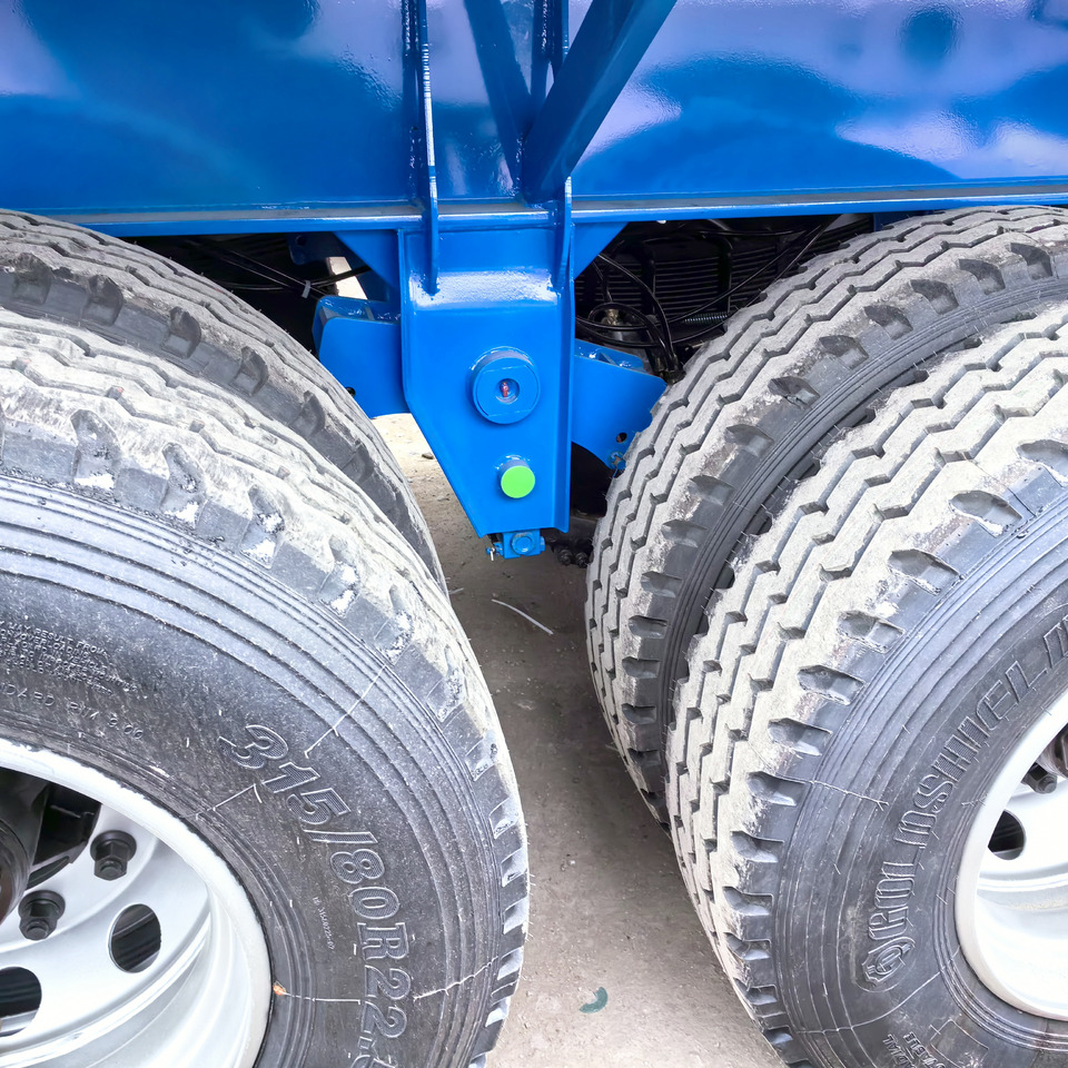 Trailers - Rimorchio portacontainer/ Caisse interchangeable: foto 4 Trailers - Rimorchio portacontainer/ Caisse interchangeable: foto 4