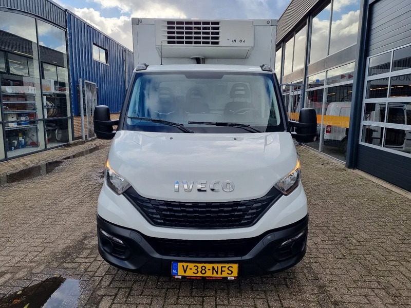 Iveco Daily 35C14 Koelkoffer Thermo-King V500MAX Multitemp ATP ST 230V - Furgone frigo: foto 3 Iveco Daily 35C14 Koelkoffer Thermo-King V500MAX Multitemp ATP ST 230V - Furgone frigo: foto 3