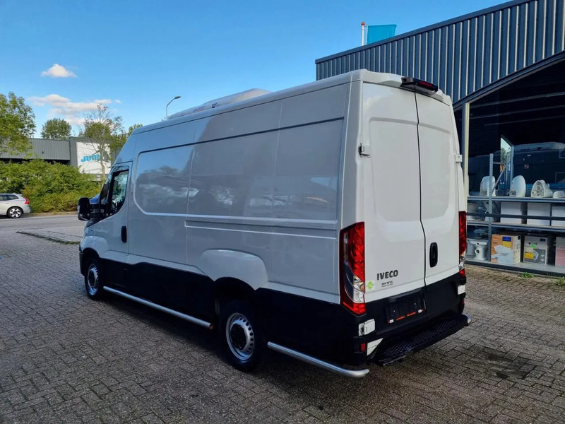Iveco Daily 35S14 Kuhlwagen -20 Standby 230V/ CNG/ Erdgas - Furgone frigo: foto 5 Iveco Daily 35S14 Kuhlwagen -20 Standby 230V/ CNG/ Erdgas - Furgone frigo: foto 5