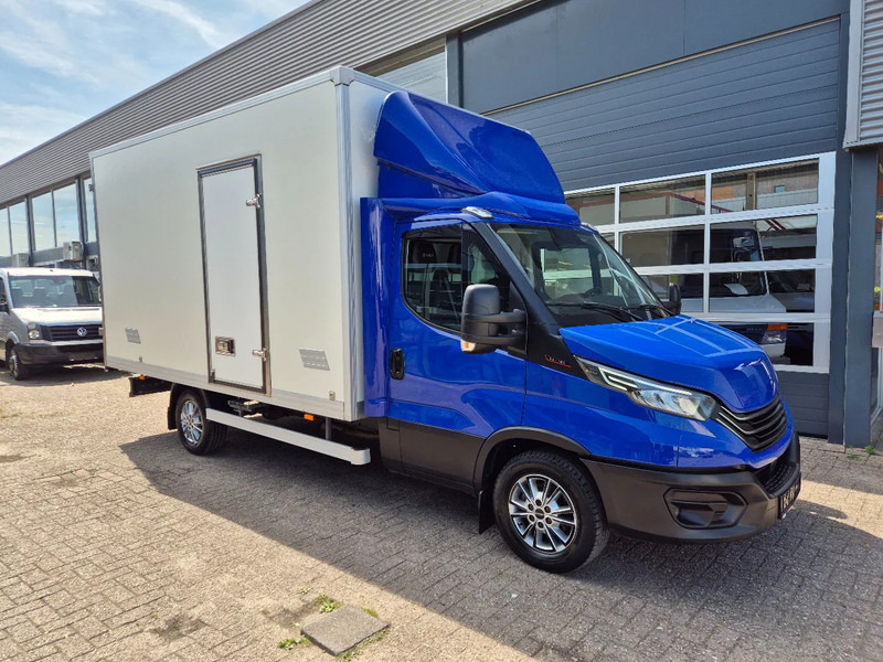 Iveco Daily 35S18 3.0D Koffer/ Xenon/ Airco - Furgone box: foto 1 Iveco Daily 35S18 3.0D Koffer/ Xenon/ Airco - Furgone box: foto 1