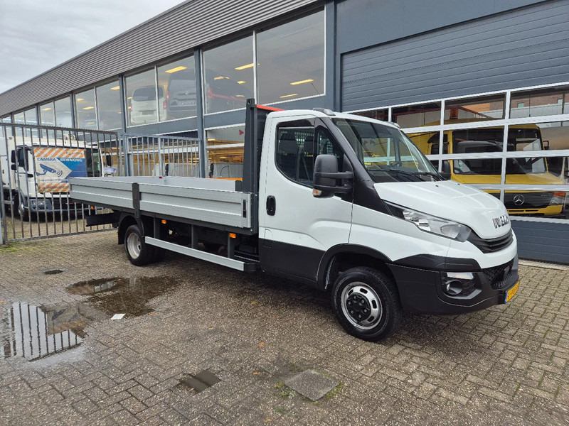 Iveco Daily 50C18 Pritsche 3.0D Euro 6 Hi-Matic GVW 3500 kg - Furgone con cassone fisso: foto 1 Iveco Daily 50C18 Pritsche 3.0D Euro 6 Hi-Matic GVW 3500 kg - Furgone con cassone fisso: foto 1