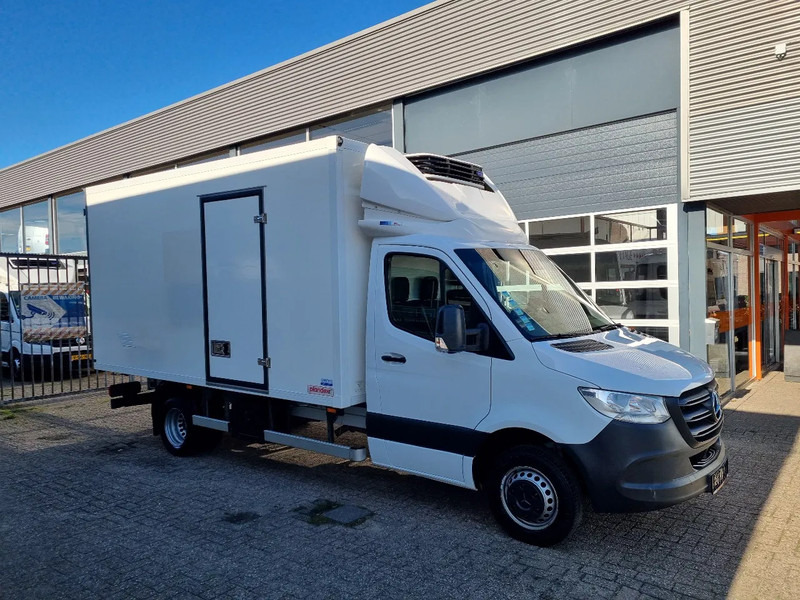 Mercedes-Benz Sprinter 516 CDI Kuhlkoffer/ Carrier/ 8 PALLETS/ EURO 6D - Furgone frigo: foto 1 Mercedes-Benz Sprinter 516 CDI Kuhlkoffer/ Carrier/ 8 PALLETS/ EURO 6D - Furgone frigo: foto 1