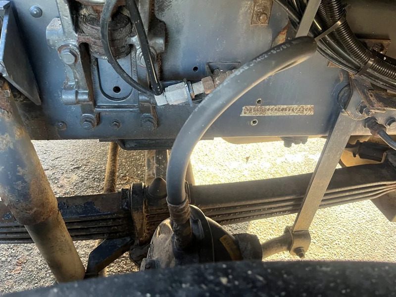 DAF CF 85.340 8X4 HOLLAND TRUCK FULL STEEL SUSPENSION MANUAL ZF GEARBOX - Camion con sistema di cavi: foto 5 DAF CF 85.340 8X4 HOLLAND TRUCK FULL STEEL SUSPENSION MANUAL ZF GEARBOX - Camion con sistema di cavi: foto 5