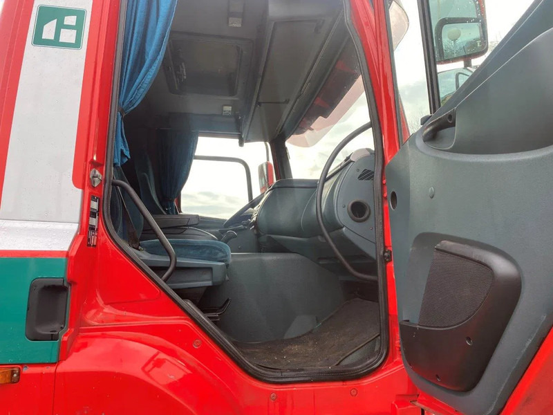 DAF CF 85.380 8x4 HOLLAND TRUCK MANUAL GEARBOX FULL STEEL SPRING - Camion con sistema di cavi: foto 4 DAF CF 85.380 8x4 HOLLAND TRUCK MANUAL GEARBOX FULL STEEL SPRING - Camion con sistema di cavi: foto 4