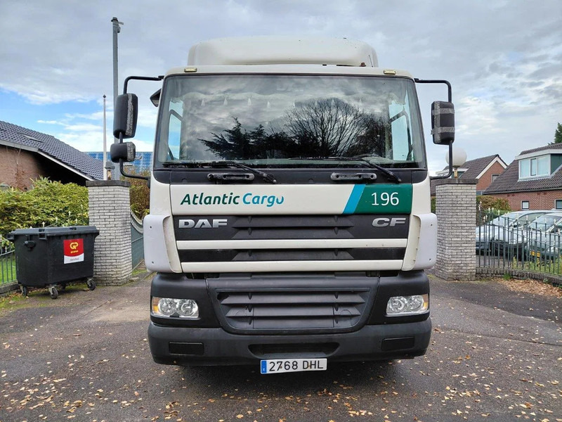 DAF CF 85.430 MANUAL ZF GEARBOX 4x2 Truckhead !! EURO 3 Engine !! - Trattore stradale: foto 5 DAF CF 85.430 MANUAL ZF GEARBOX 4x2 Truckhead !! EURO 3 Engine !! - Trattore stradale: foto 5
