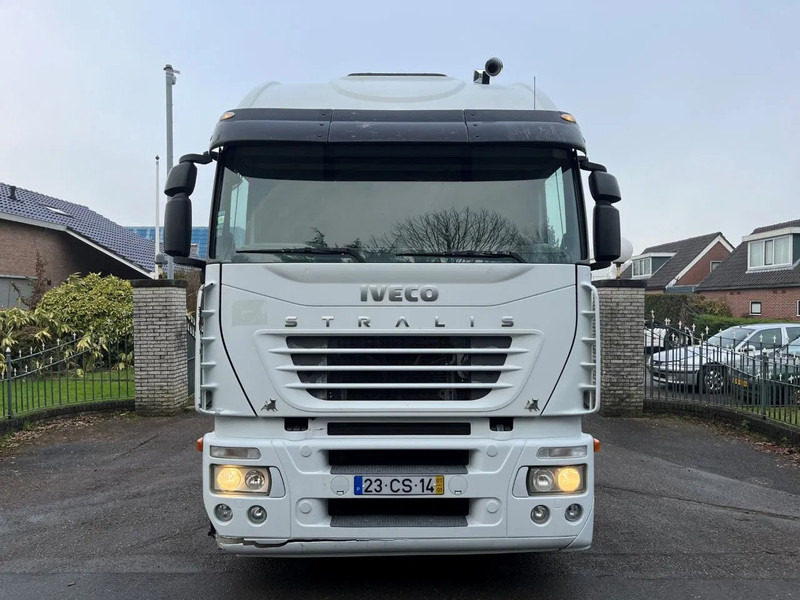Iveco Stralis 440.48 MANUAL ZF GEARBOX CLEAN CONDITION - Trattore stradale: foto 2 Iveco Stralis 440.48 MANUAL ZF GEARBOX CLEAN CONDITION - Trattore stradale: foto 2