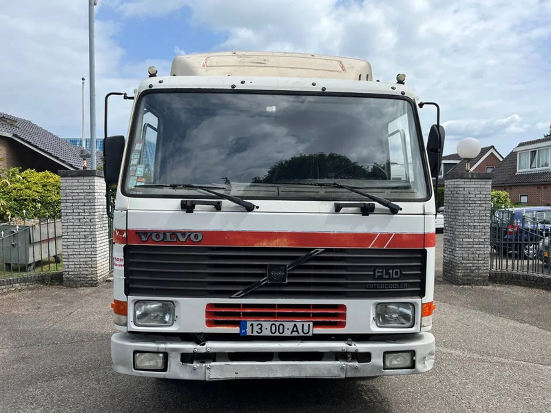 Volvo FL 10.320 4X2 TRUCKHEAD FULL STEEL SUSPENSION - Trattore stradale: foto 2 Volvo FL 10.320 4X2 TRUCKHEAD FULL STEEL SUSPENSION - Trattore stradale: foto 2