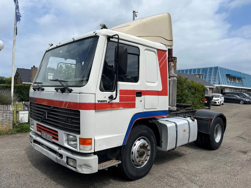 Volvo FL 10.320 4X2 TRUCKHEAD FULL STEEL SUSPENSION - Trattore stradale: foto 1 Volvo FL 10.320 4X2 TRUCKHEAD FULL STEEL SUSPENSION - Trattore stradale: foto 1