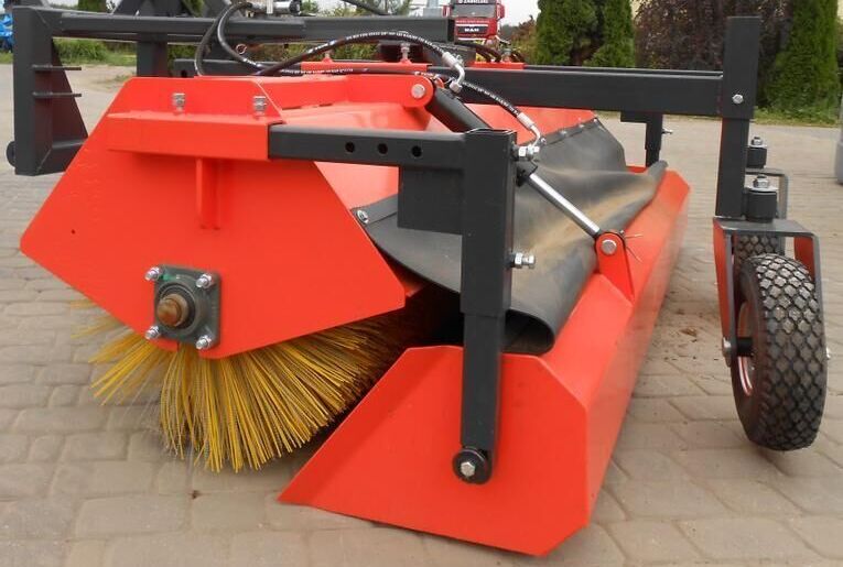 METAL-TECHNIK Zamiatarka 1,6/Sweeper - Spazzola per Spazzatrice stradale: foto 5 METAL-TECHNIK Zamiatarka 1,6/Sweeper - Spazzola per Spazzatrice stradale: foto 5