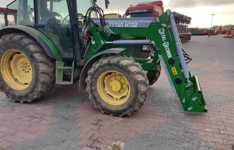 Metal-Technik Frontlader für John Deere 6620 / Ładowacz czołowy do John Deere - Caricatore frontale per trattori: foto 2 Metal-Technik Frontlader für John Deere 6620 / Ładowacz czołowy do John Deere - Caricatore frontale per trattori: foto 2