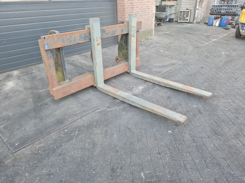 Vorkenbord volvo pallet tines volvo l - Forche per Macchina da cantiere: foto 3 Vorkenbord volvo pallet tines volvo l - Forche per Macchina da cantiere: foto 3