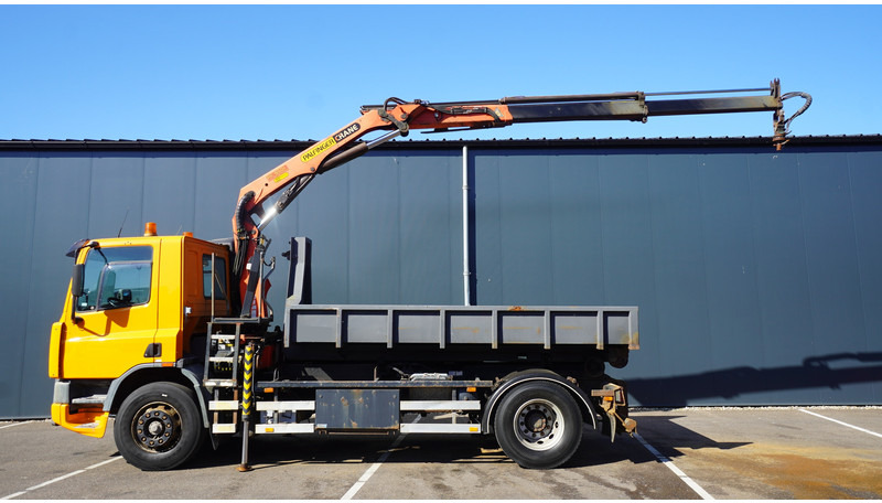 DAF CF 65.210 HOOKARM SYSTEM WITH PALFINGER PK 9501 CRANE - Camion con gru: foto 1 DAF CF 65.210 HOOKARM SYSTEM WITH PALFINGER PK 9501 CRANE - Camion con gru: foto 1