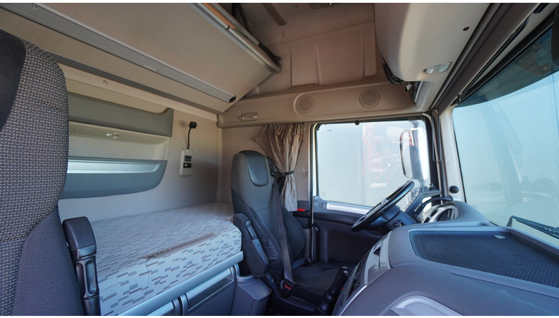 DAF XF460 8X2 HOOKARM SYSTEM TRUCK - Autocarro scarrabile: foto 5 DAF XF460 8X2 HOOKARM SYSTEM TRUCK - Autocarro scarrabile: foto 5