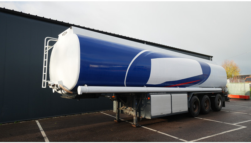 LAG 3 AXLE ADR FUEL TANK TRAILER 45.000ltr - Semirimorchio cisterna: foto 2 LAG 3 AXLE ADR FUEL TANK TRAILER 45.000ltr - Semirimorchio cisterna: foto 2