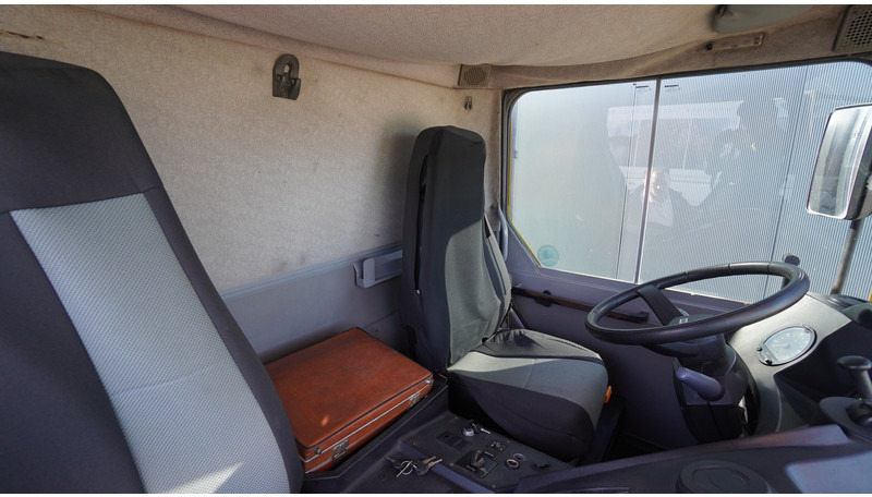 Liebherr LTM 1030-2.1 WITH JIB - Camion con gru: foto 5 Liebherr LTM 1030-2.1 WITH JIB - Camion con gru: foto 5