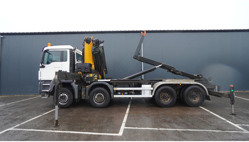 MAN TGS 35.400 8X4 HOOKARM SYSTEM WITH EFFER 305/11/6S - Camion con gru: foto 4 MAN TGS 35.400 8X4 HOOKARM SYSTEM WITH EFFER 305/11/6S - Camion con gru: foto 4