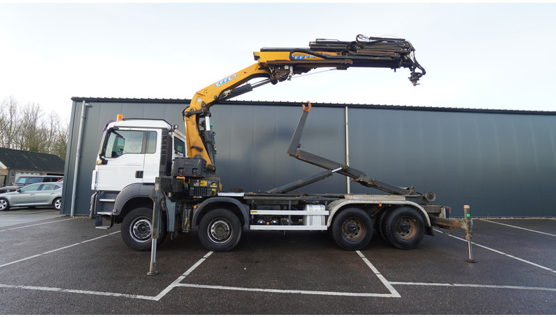 MAN TGS 35.400 8X4 HOOKARM SYSTEM WITH EFFER 305/11/6S - Camion con gru: foto 1 MAN TGS 35.400 8X4 HOOKARM SYSTEM WITH EFFER 305/11/6S - Camion con gru: foto 1