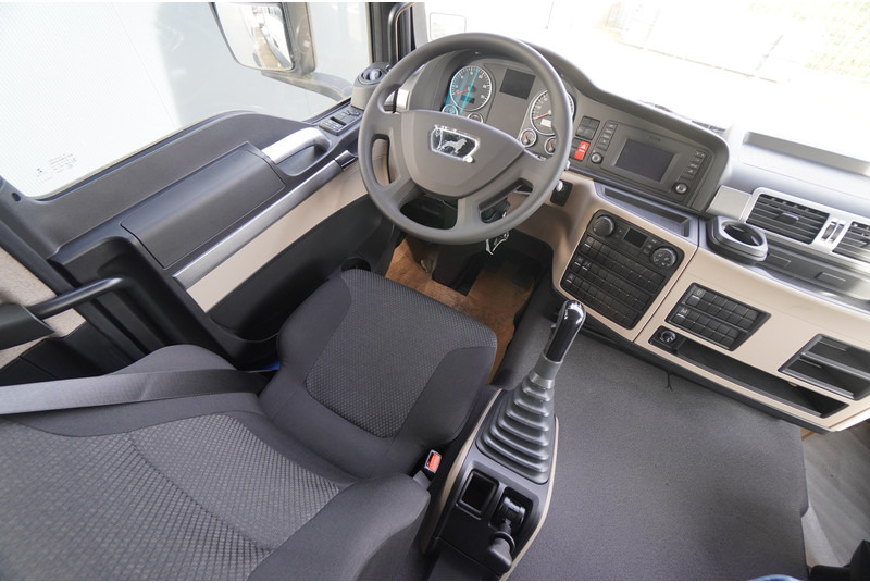 MAN TGS41.400 8X4 BB-WW NEW UNUSED CHASSIS EURO3 - Autocarro telaio: foto 5 MAN TGS41.400 8X4 BB-WW NEW UNUSED CHASSIS EURO3 - Autocarro telaio: foto 5