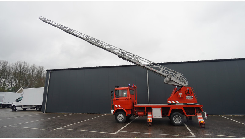 Mercedes-Benz 809 FIRE LADDER TRUCK 13.100KM MANUAL GEARBOX - Autopompa: foto 1 Mercedes-Benz 809 FIRE LADDER TRUCK 13.100KM MANUAL GEARBOX - Autopompa: foto 1