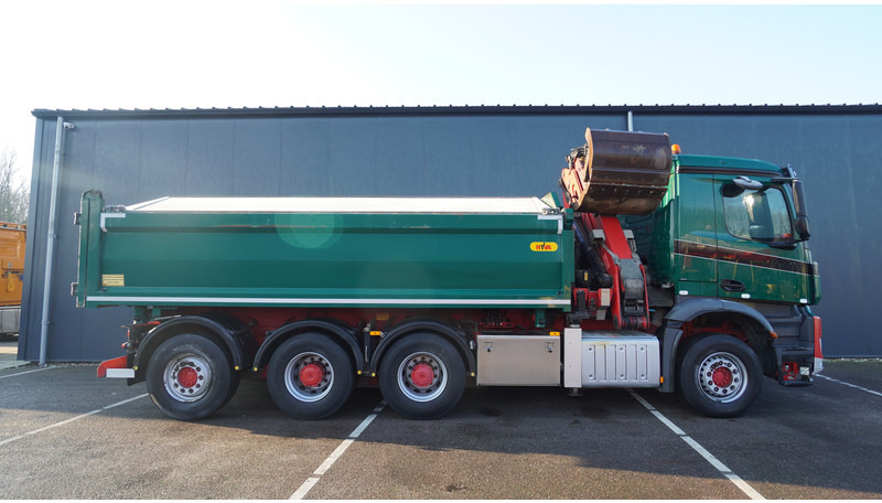 Mercedes-Benz AROCS 3542 8X4 2 SIDE TIPPER WITH HMF Z 1943 CRANE 407.000KM - Camion con gru: foto 4 Mercedes-Benz AROCS 3542 8X4 2 SIDE TIPPER WITH HMF Z 1943 CRANE 407.000KM - Camion con gru: foto 4