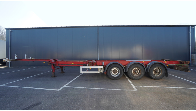 Renders 3 AXLE EXTENDABLE CONTAINER TRANSPORT TRAILER - Semirimorchio portacontainer/ Caisse interchangeable: foto 1 Renders 3 AXLE EXTENDABLE CONTAINER TRANSPORT TRAILER - Semirimorchio portacontainer/ Caisse interchangeable: foto 1
