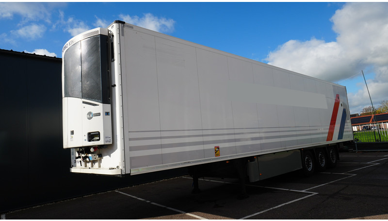 Schmitz Cargobull 3 AXLE FRIGO TRAILER WITH THERMO KING BI-TEMP - Semirimorchio frigorifero: foto 2 Schmitz Cargobull 3 AXLE FRIGO TRAILER WITH THERMO KING BI-TEMP - Semirimorchio frigorifero: foto 2
