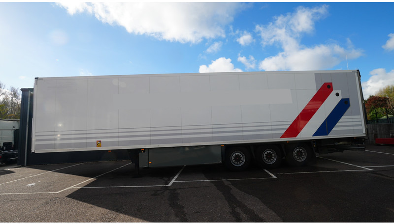 Schmitz Cargobull 3 AXLE FRIGO TRAILER WITH THERMO KING SLX I BI-TEMP - Semirimorchio frigorifero: foto 1 Schmitz Cargobull 3 AXLE FRIGO TRAILER WITH THERMO KING SLX I BI-TEMP - Semirimorchio frigorifero: foto 1