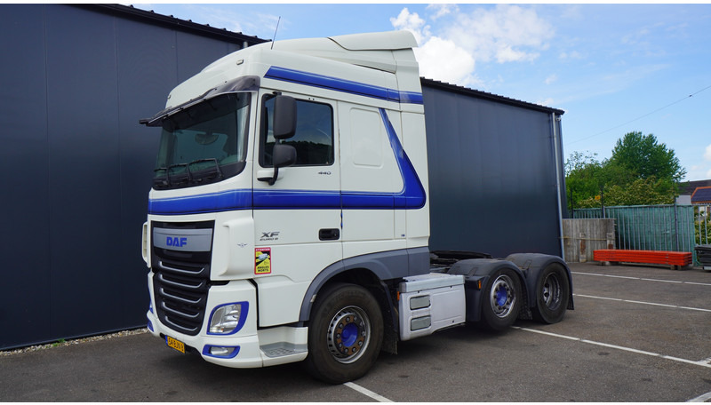 DAF XF 440 6X2 SPACECAB 718.000KM - Trattore stradale: foto 3 DAF XF 440 6X2 SPACECAB 718.000KM - Trattore stradale: foto 3