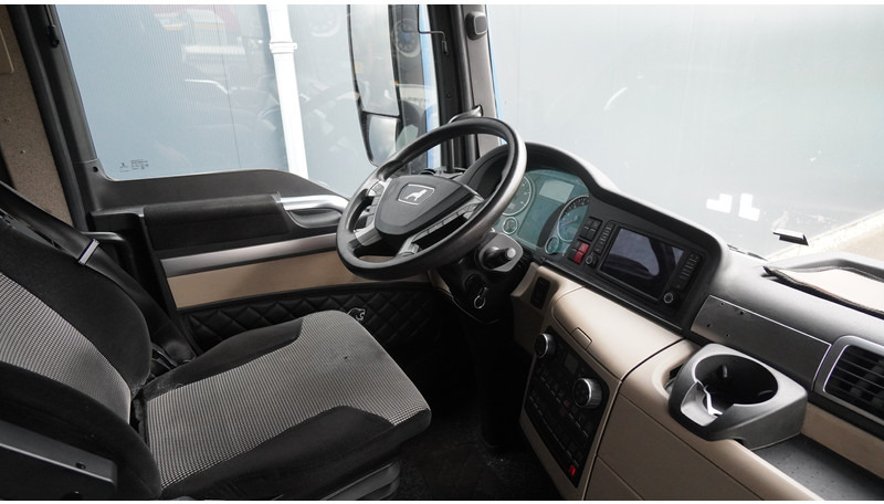 MAN TGX 18.420 ADR 664.400KM - Trattore stradale: foto 5 MAN TGX 18.420 ADR 664.400KM - Trattore stradale: foto 5