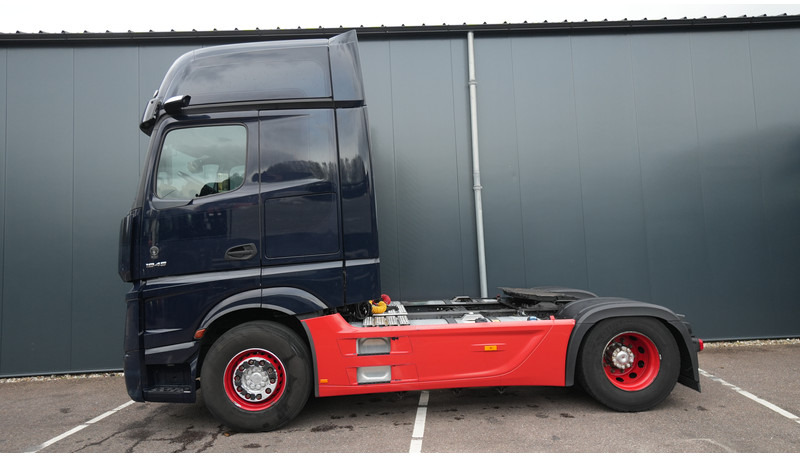 Mercedes-Benz ACTROS 1945 GIGASPACE 727.600KM - Trattore stradale: foto 1 Mercedes-Benz ACTROS 1945 GIGASPACE 727.600KM - Trattore stradale: foto 1